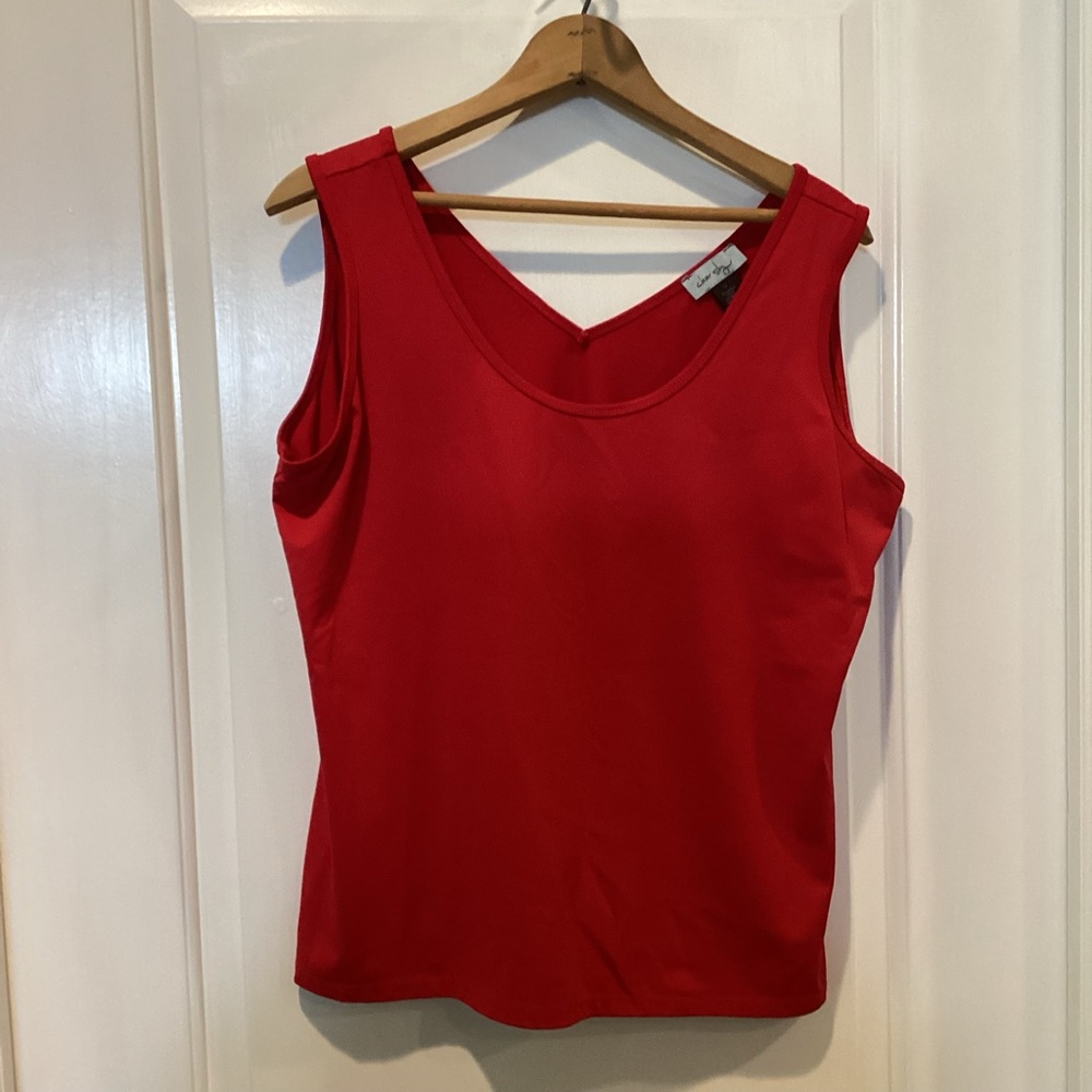 ⛸️Reversible Vibrant Red V-Neck/crew neck Tank Top